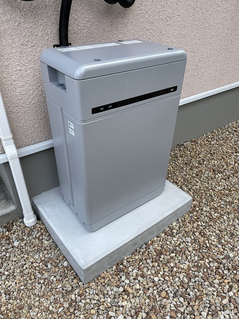 蓄電池